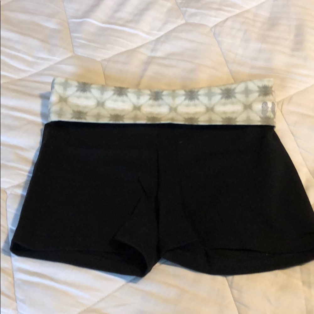 Yoga shorts
